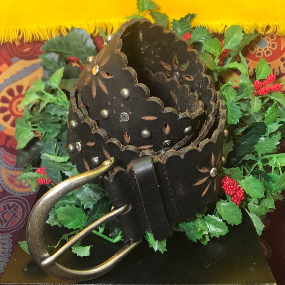 Express Accessories - Express Black and Brown Floral Belt